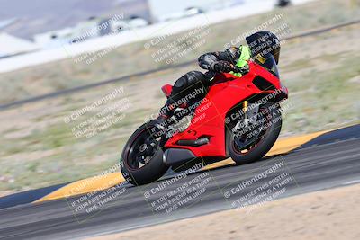 media/Apr-13-2024-SoCal Trackdays (Sat) [[f1617382bd]]/3-Turn 4 (1010am)/